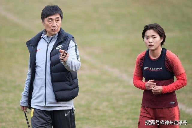 恩比德常规赛出场时间应谨慎管理，以备战季后赛